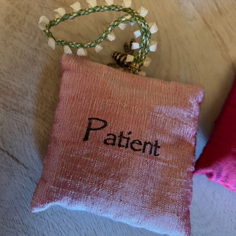 Lavender Filled Hanging Sachets w/positive words - Picture 4 of 8